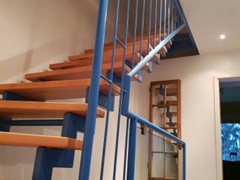 Treppen Stahl-Holzkombination (14)
